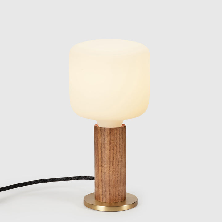 Knuckle Table Lamp in Walnut + Oblo