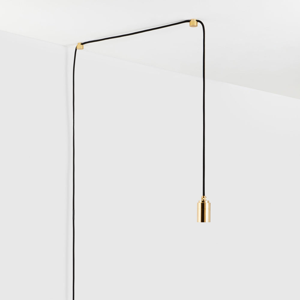 Oblo Plug-In Pendant in Brass