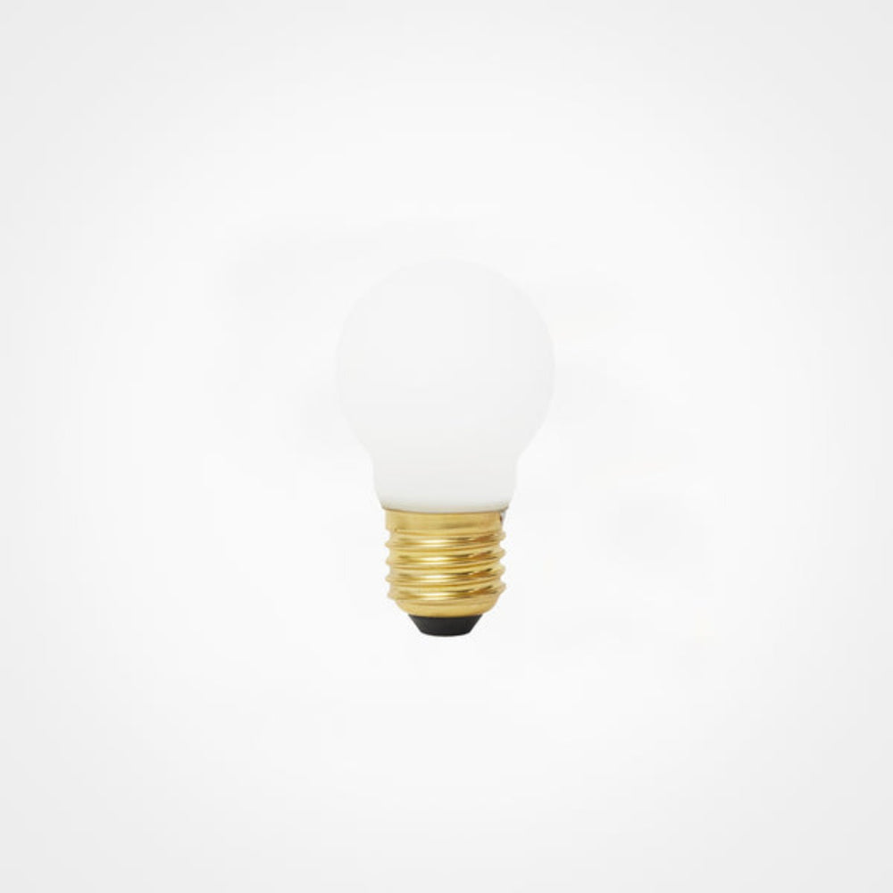 Sphere I E27 Dim-to-Warm LED Bulb