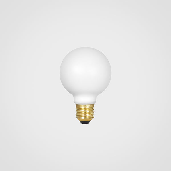 Sphere II E27 Dim-to-Warm LED Bulb