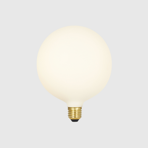 Sphere IV E27 Dim-to-Warm LED Bulb