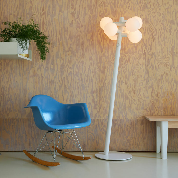 Echo Floor Lamp