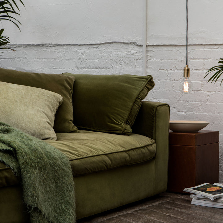 Elva E27 Non-Tinted LED Bulb