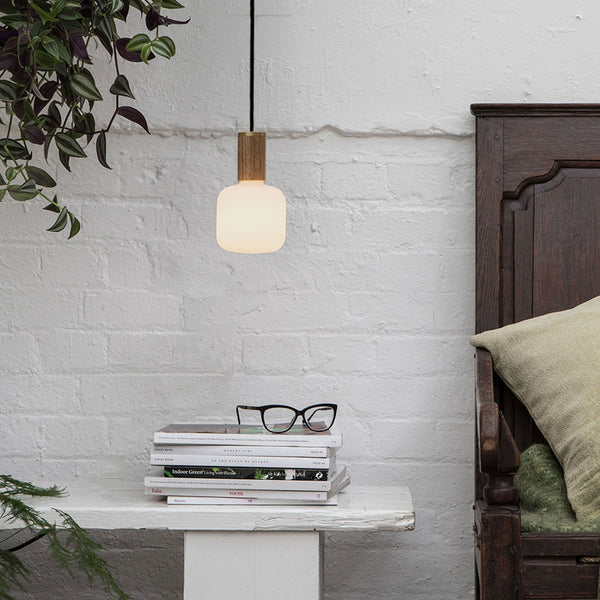 Oblo Pendant Light in Brass
